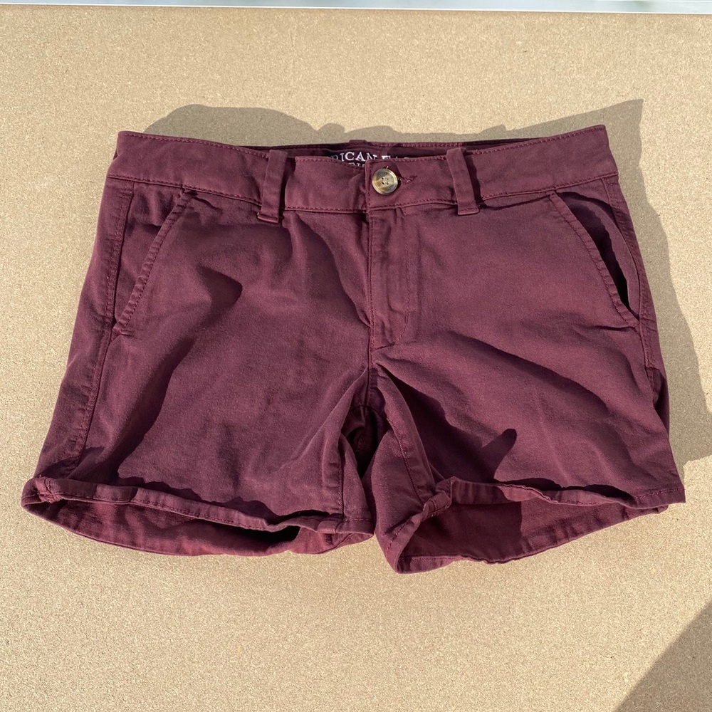 American Eagle size 8 super stretch midi rise
